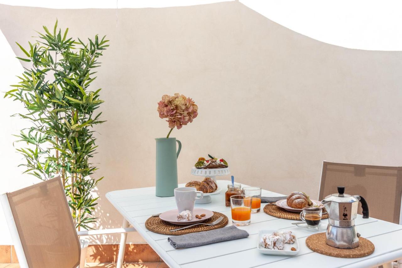 ג'יארה Dama Sicilian Luxury Home & Spa מראה חיצוני תמונה